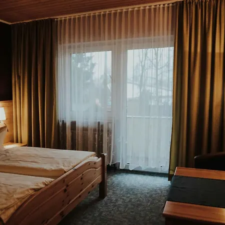 Roseneck Gasthof 2*